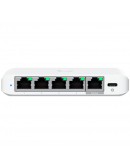 Ubiquiti 5-port 2.5G switch that can be powered